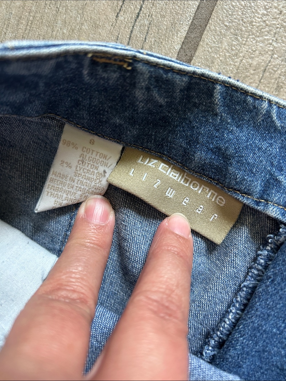 Liz Claiborne Blue Denim Pencil Skirt - Picture 2 of 6